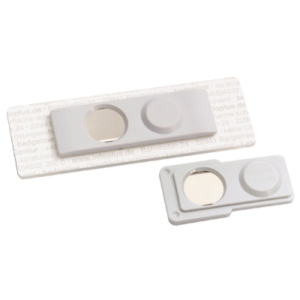 Namensschild aus Plexiglas 1-zeilig, mit Magnet-System